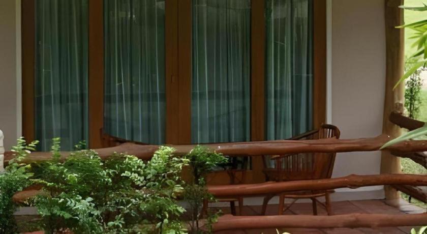 Chiangkham Luang Resort Chiang Dao Exterior photo