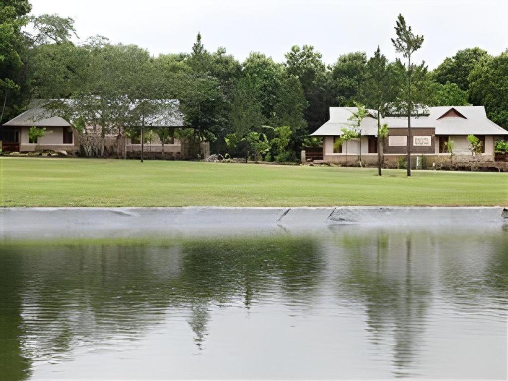 Chiangkham Luang Resort Chiang Dao Exterior photo